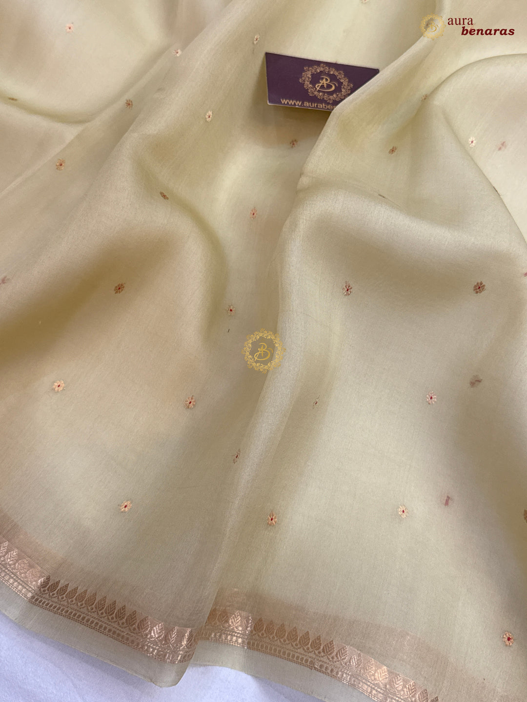 Cream Pure Kora Silk Handloom Banarasi Saree