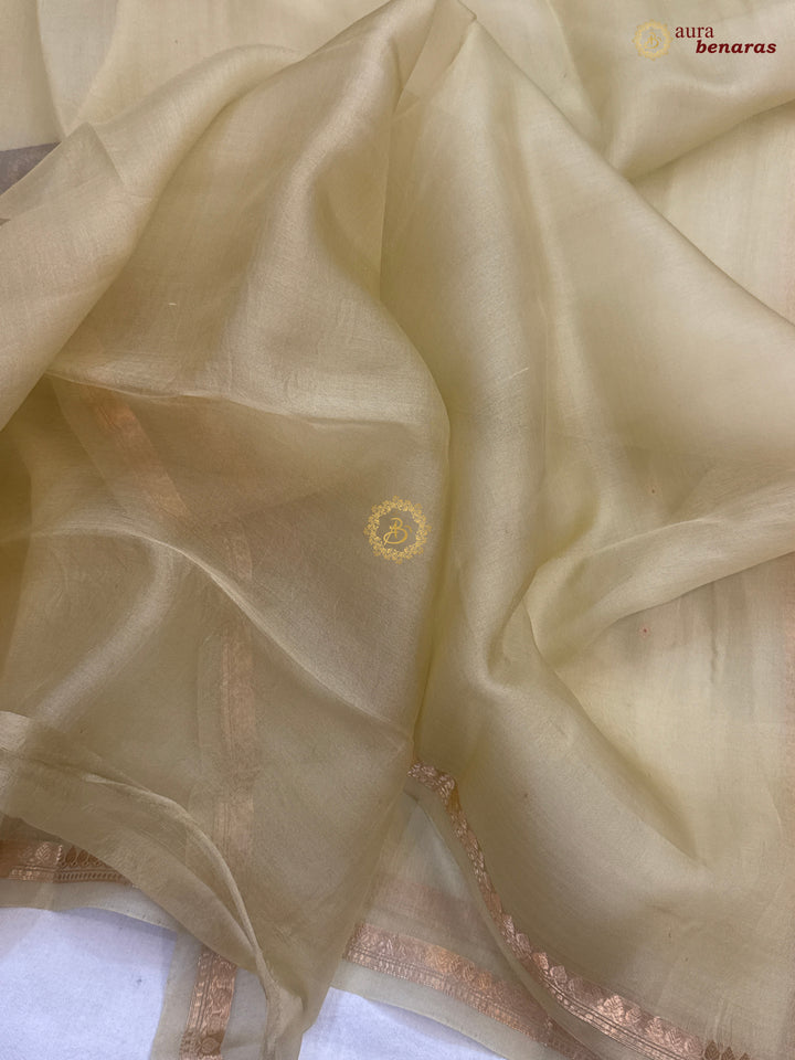 Cream Pure Kora Silk Handloom Banarasi Saree