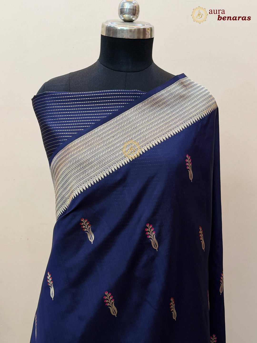 Navy Blue Pure Silk Handloom Banarasi Saree - AuraBenaras