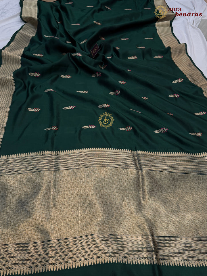 Bottle Green Pure Silk Handloom Banarasi Saree - AuraBenaras