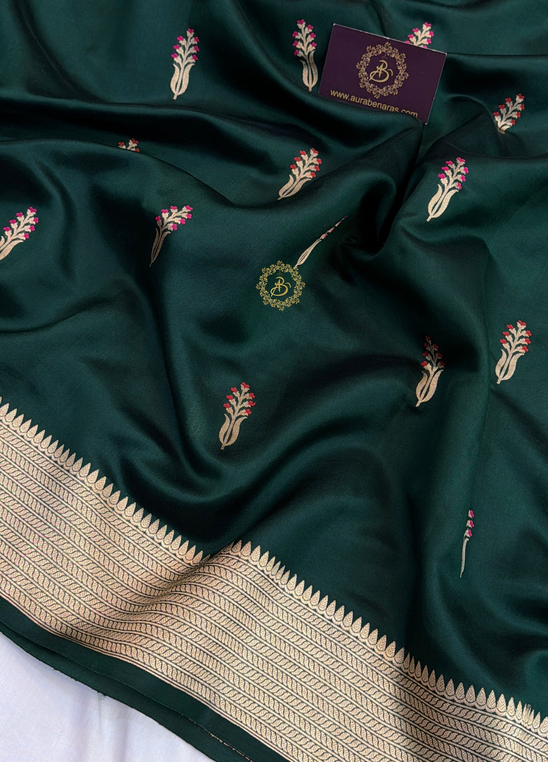 Bottle Green Pure Silk Handloom Banarasi Saree - AuraBenaras