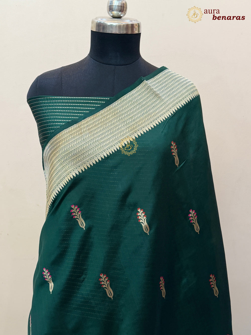 Bottle Green Pure Silk Handloom Banarasi Saree - AuraBenaras