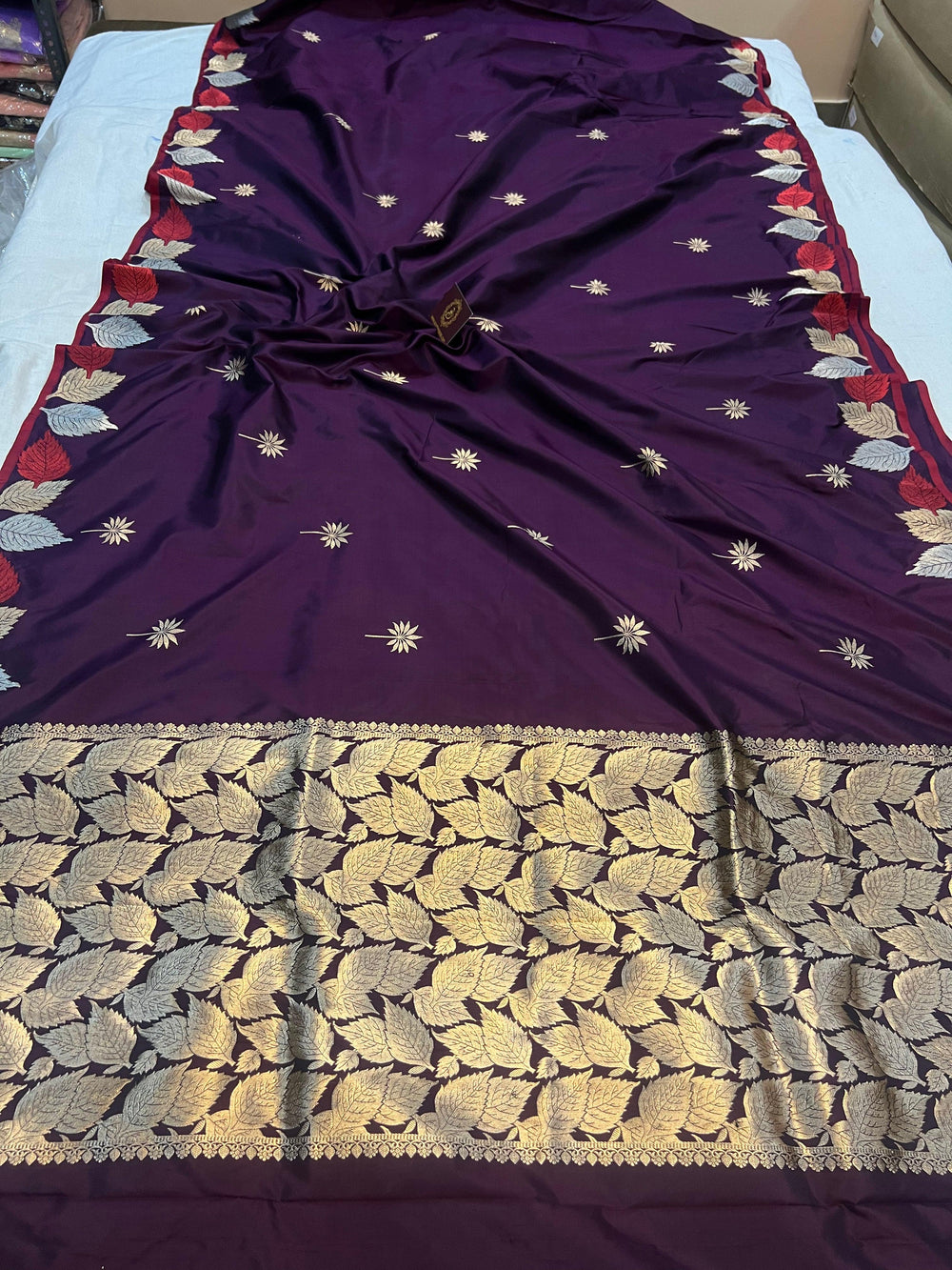 Wine Banarasi Handloom Katan Silk Saree - Aura Benaras