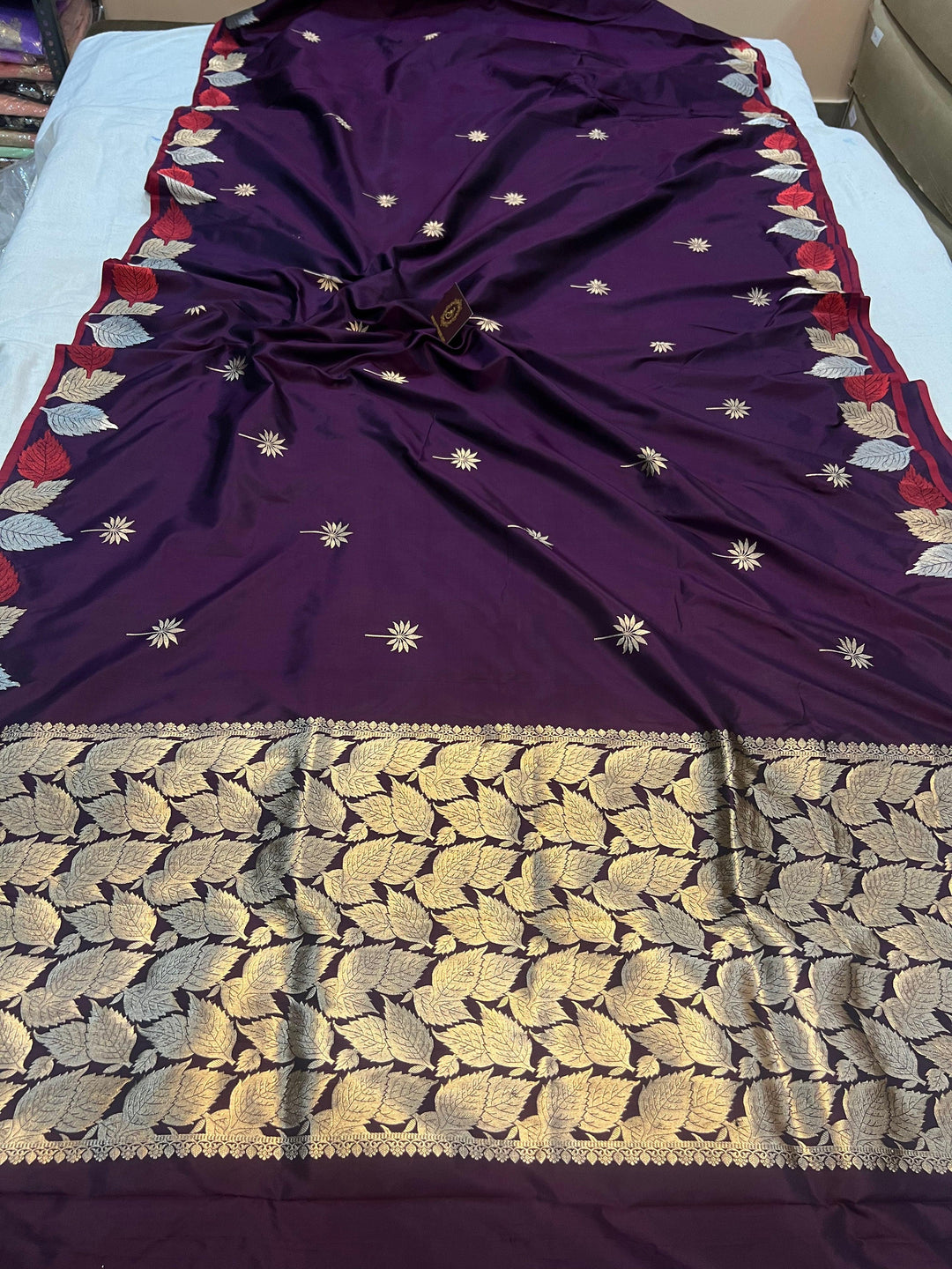 Wine Banarasi Handloom Katan Silk Saree - Aura Benaras