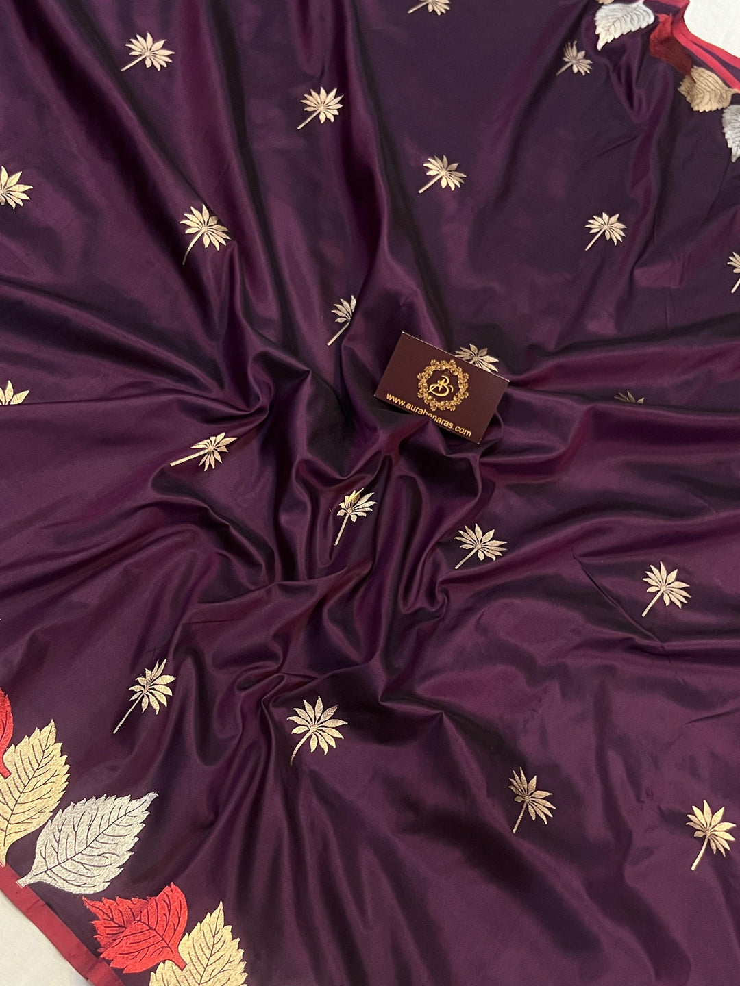 Wine Banarasi Handloom Katan Silk Saree - Aura Benaras