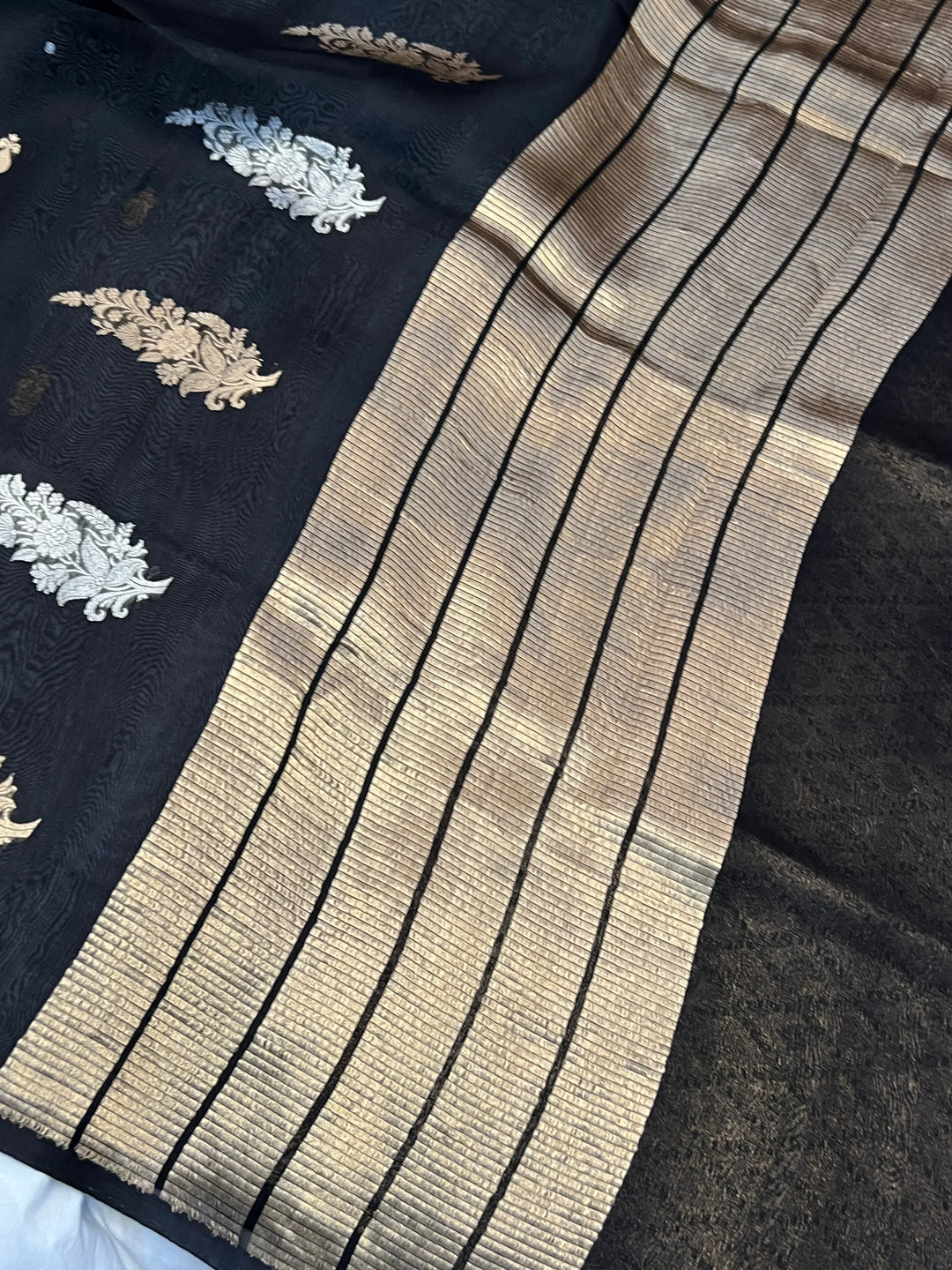 Black Pure Kora Silk Handloom Banarasi Saree