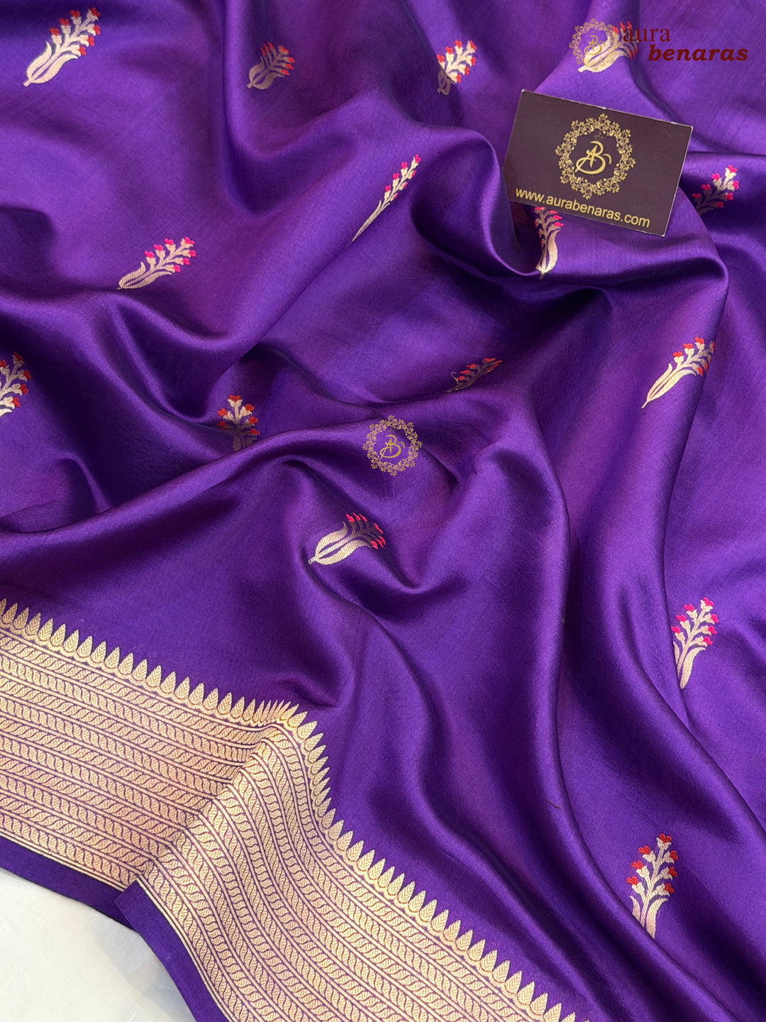 Purple Pure Silk Handloom Banarasi Saree - AuraBenaras