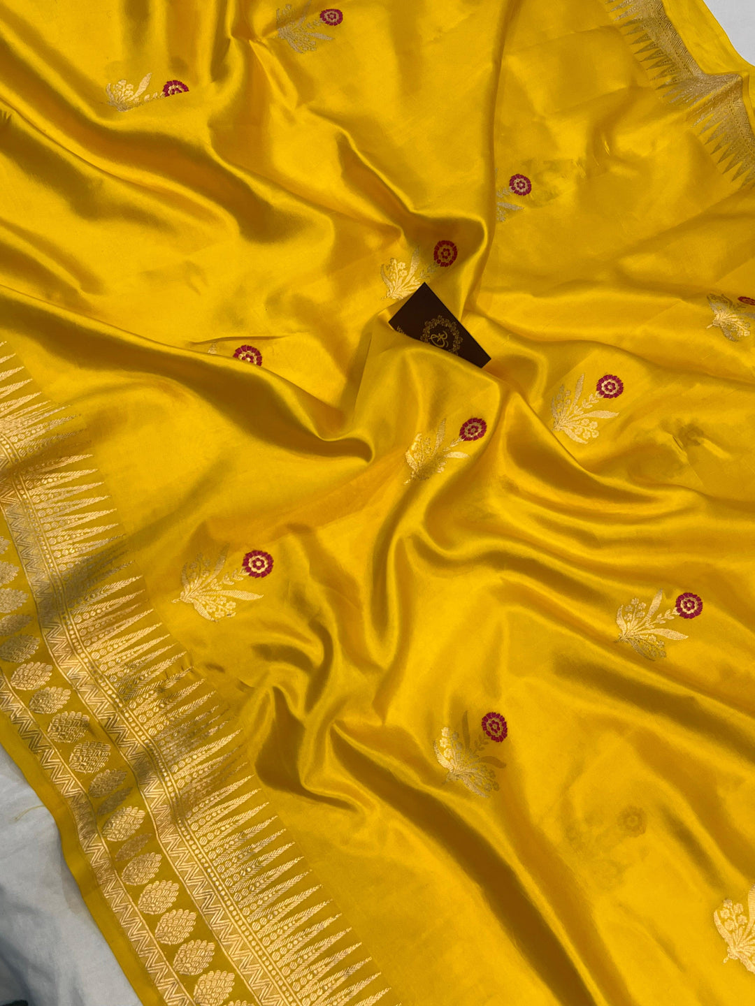 Yellow Pure Banarasi Handloom Silk Saree | Aura Benaras