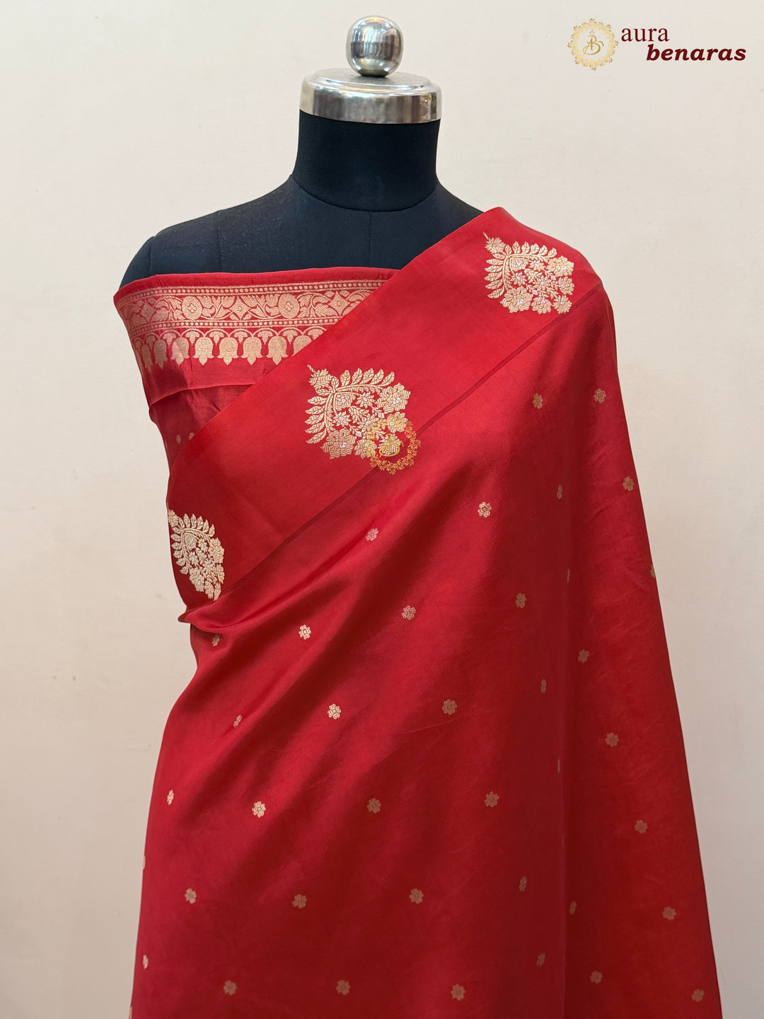 Red Pure Banarasi Handloom Silk Saree - Aura Benaras