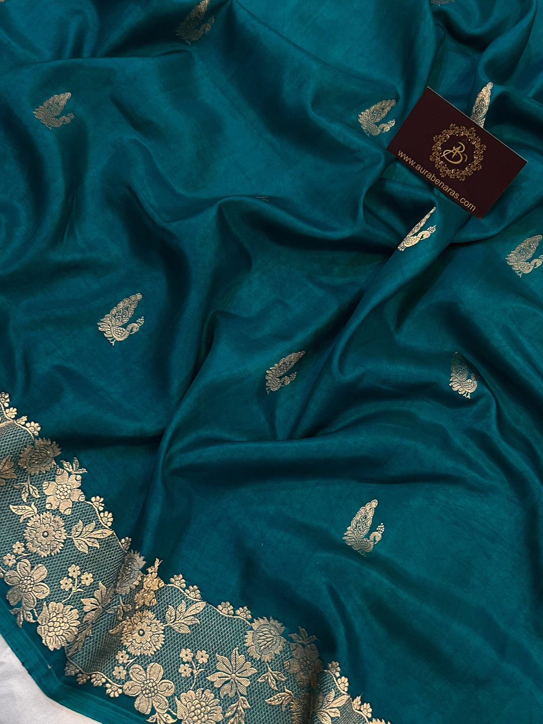 Buy Rama Green Pure Banarasi Handloom Katan Silk Saree | Aura Benaras