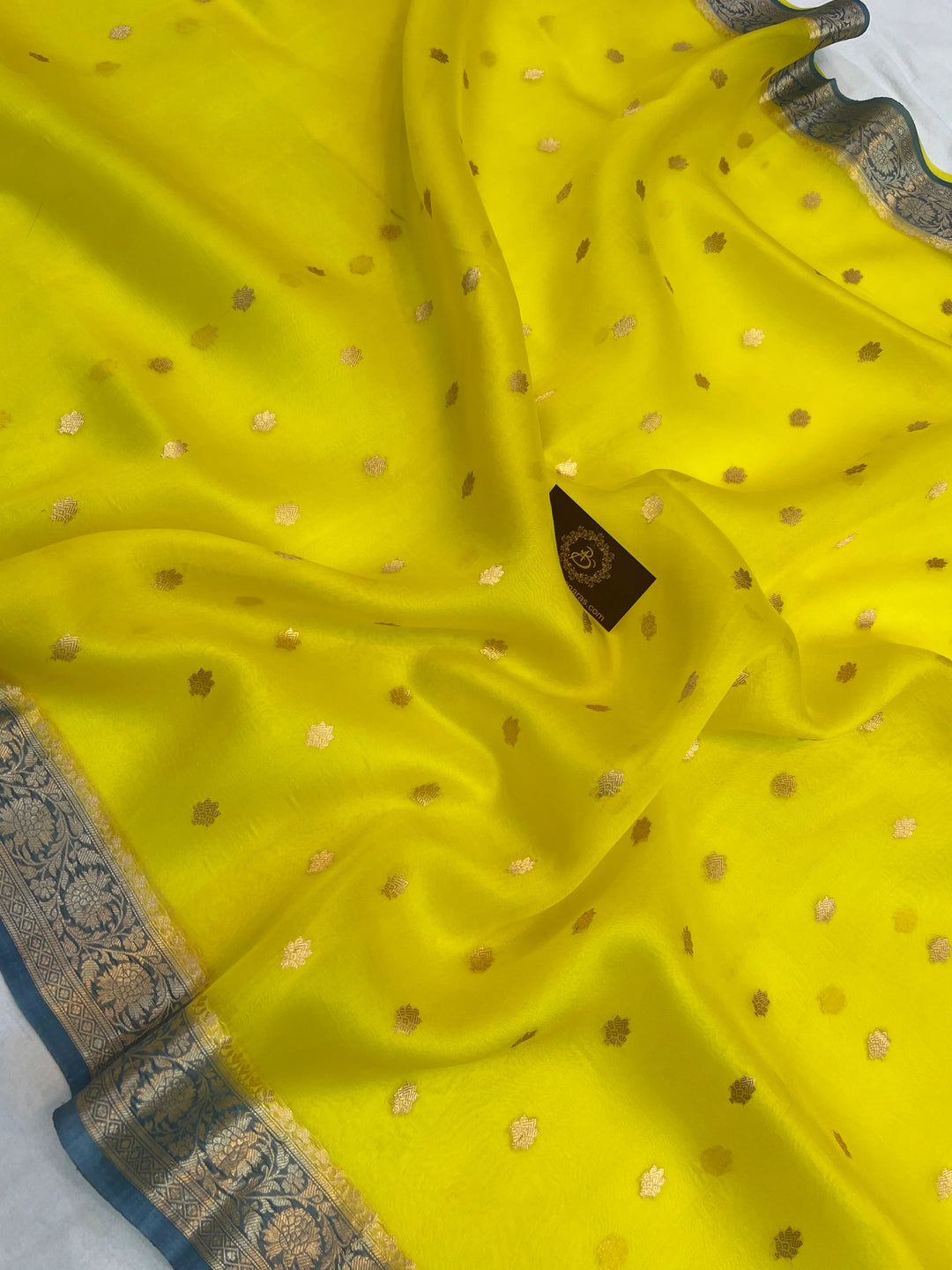 Lemon Yellow Pure Kora Silk Handloom Banarasi Saree