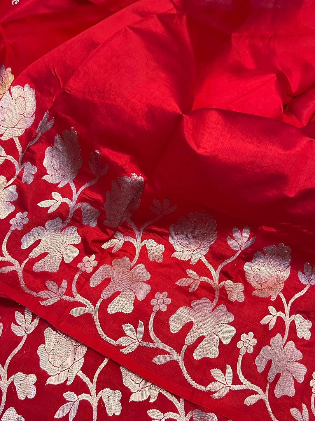 Red Pure Silk Handloom Banarasi Saree