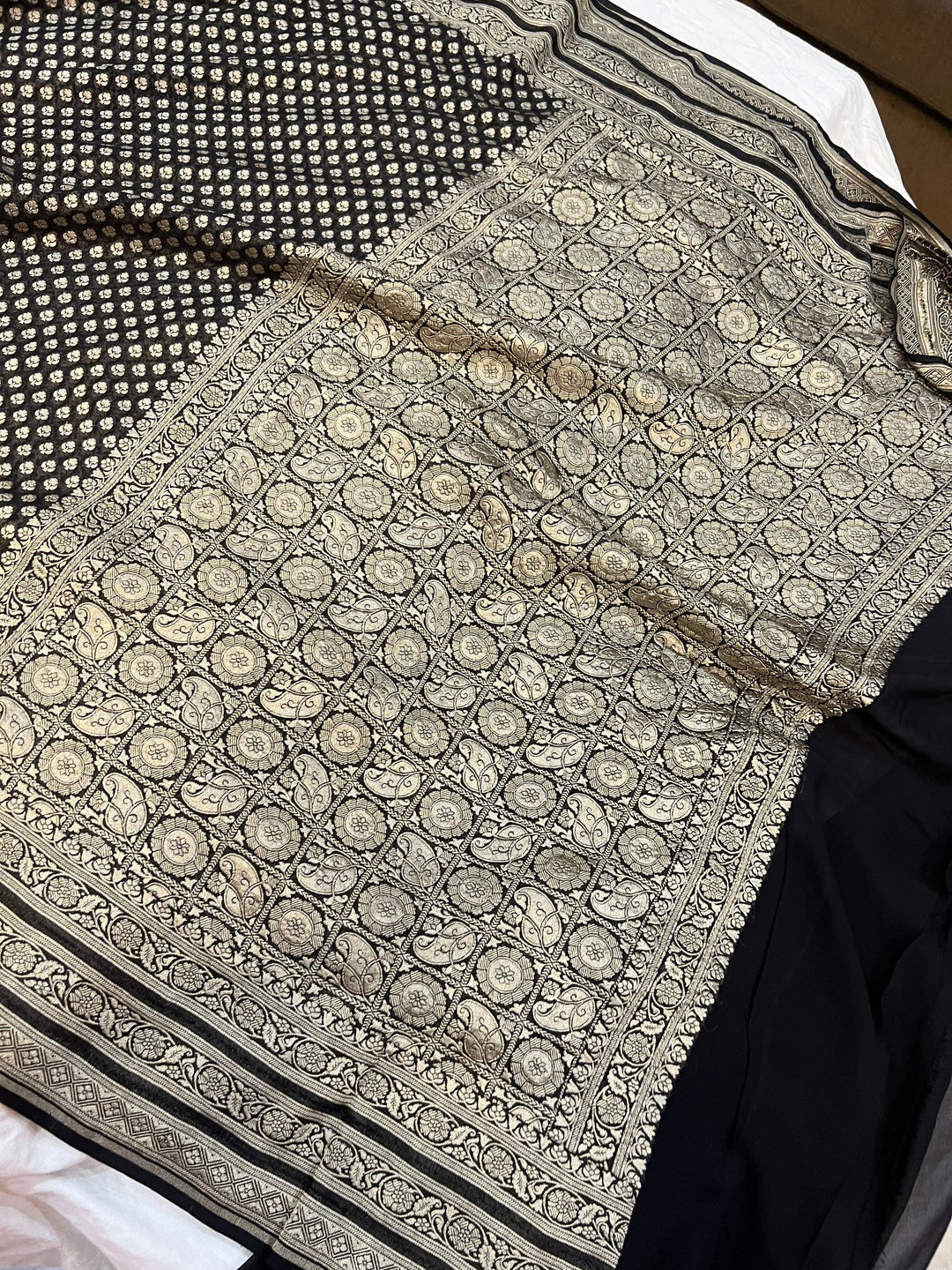 Black Pure Banarasi Khaddi Georgette Saree - Aura Benaras