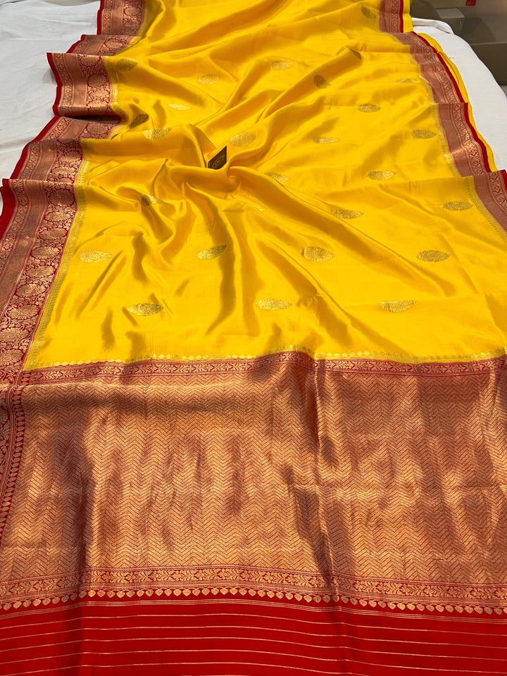 Yellow Pure Banarasi Handloom Silk Saree Online | Aura Benaras