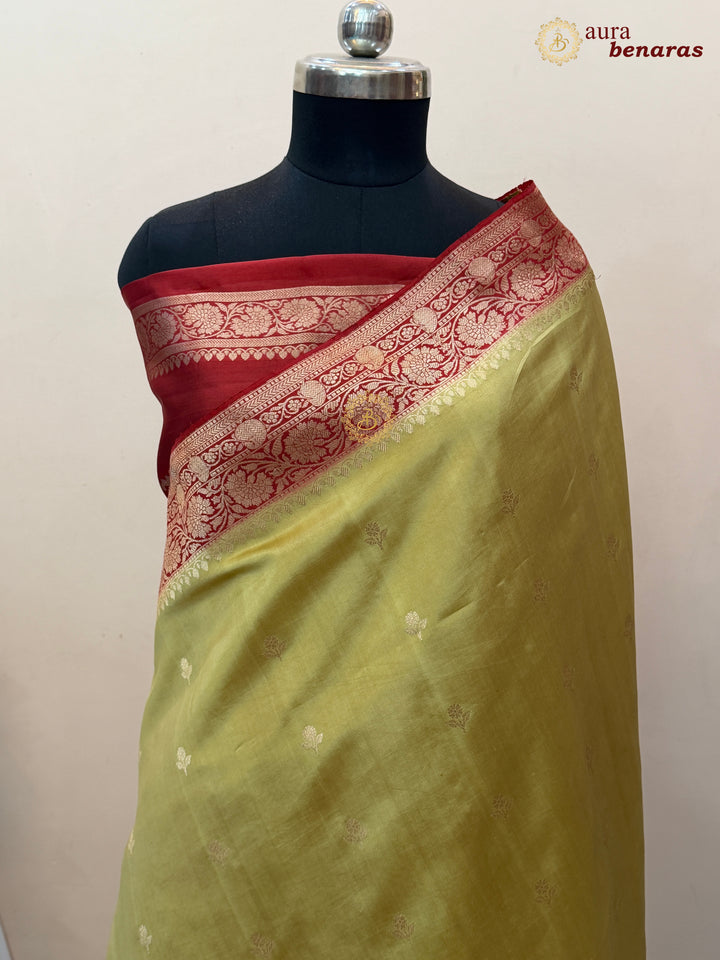 Buy Olive Green Pure Banarasi Handloom Silk Saree Aura Benaras