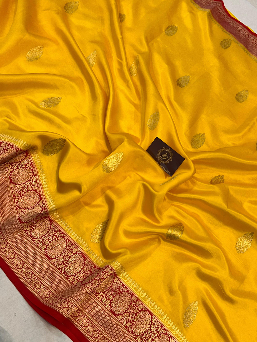 Yellow Pure Banarasi Handloom Silk Saree Online | Aura Benaras