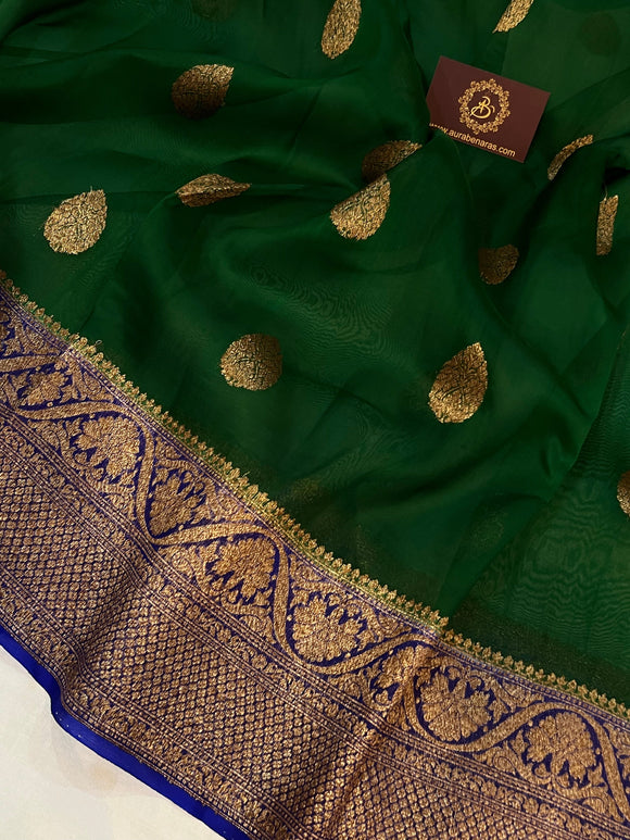 Emerald Green Banarasi Handloom Kora Silk Saree - Aura Benaras
