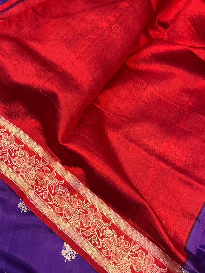 Plain unstitched blouse piece included with bridal Banarasi silk saree