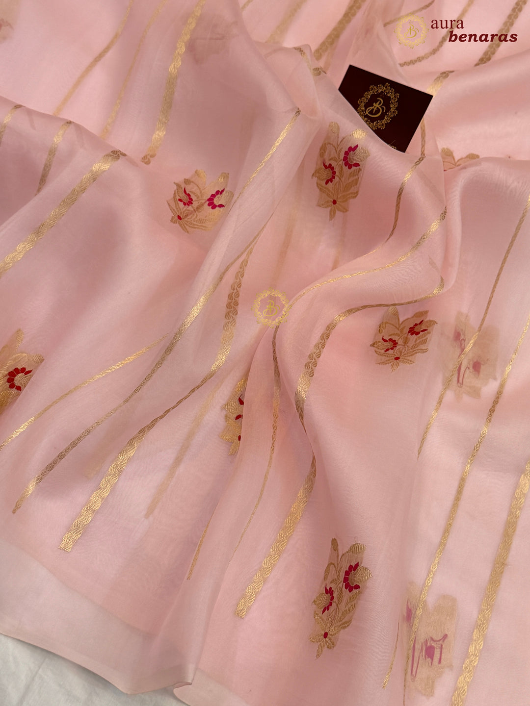 Pale Pink Pure Kora Silk Handloom Banarasi Saree with Kadhwa Weave