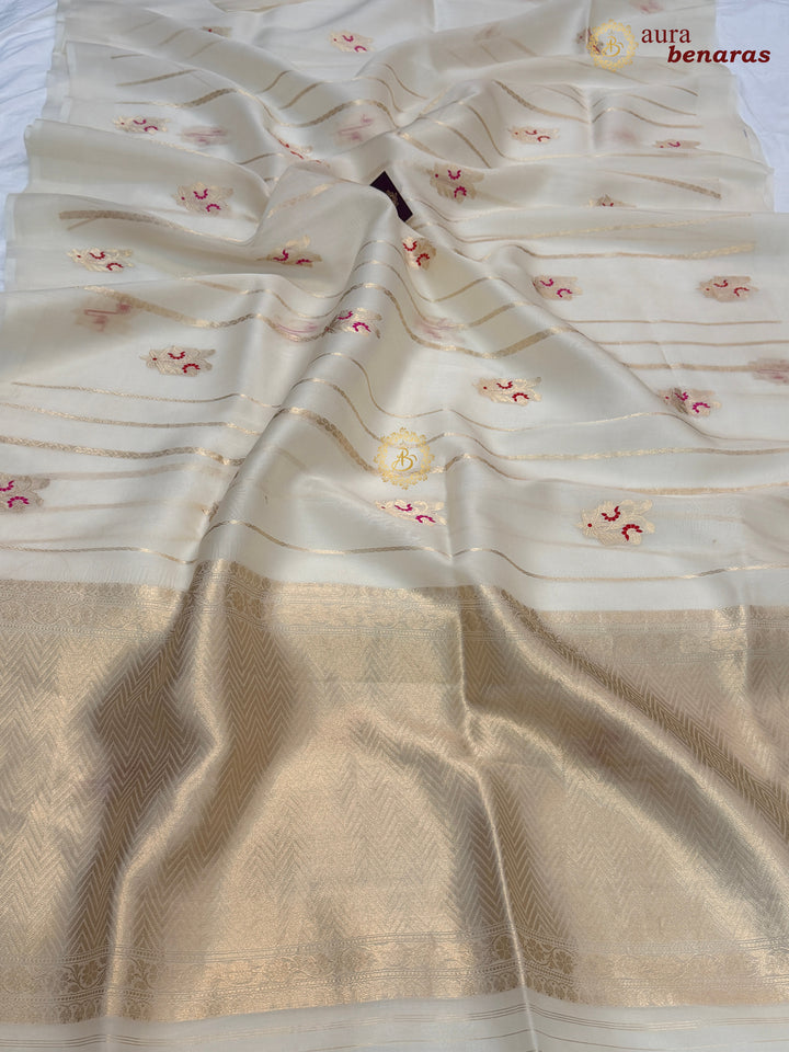 Off White Pure Kora Silk Handloom Banarasi Saree with Kadhwa Weave