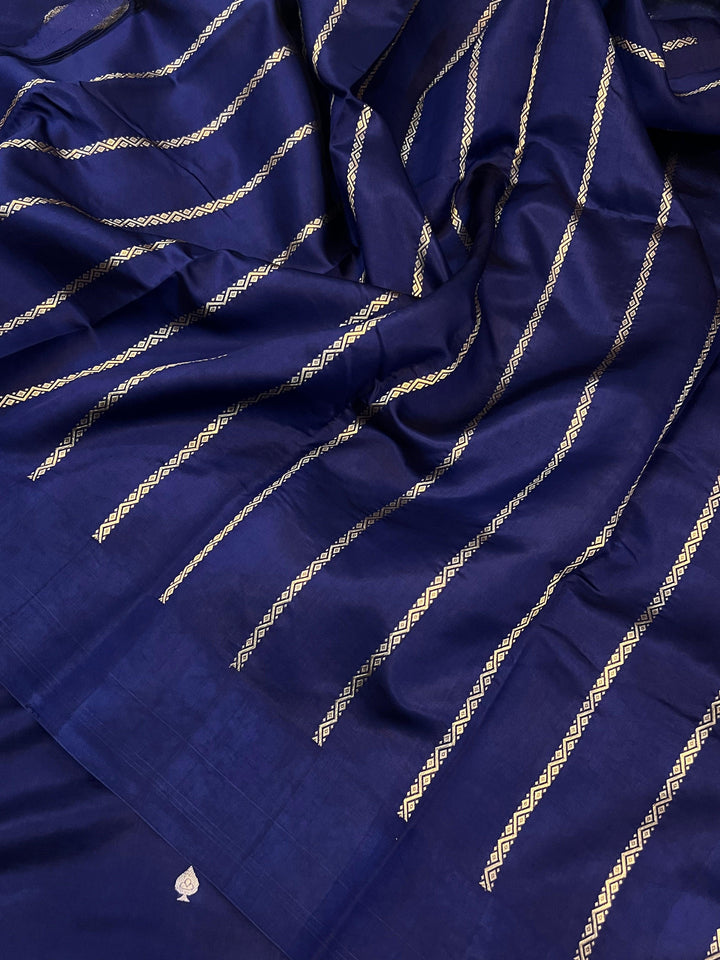 Navy Blue Pure Banarasi Handloom Silk Saree