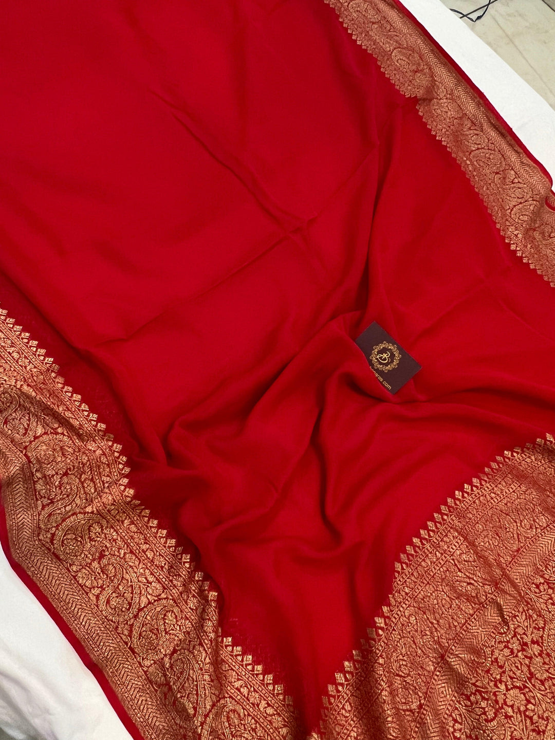 Red Pure Banarasi Khaddi Georgette Saree - Aura Benaras