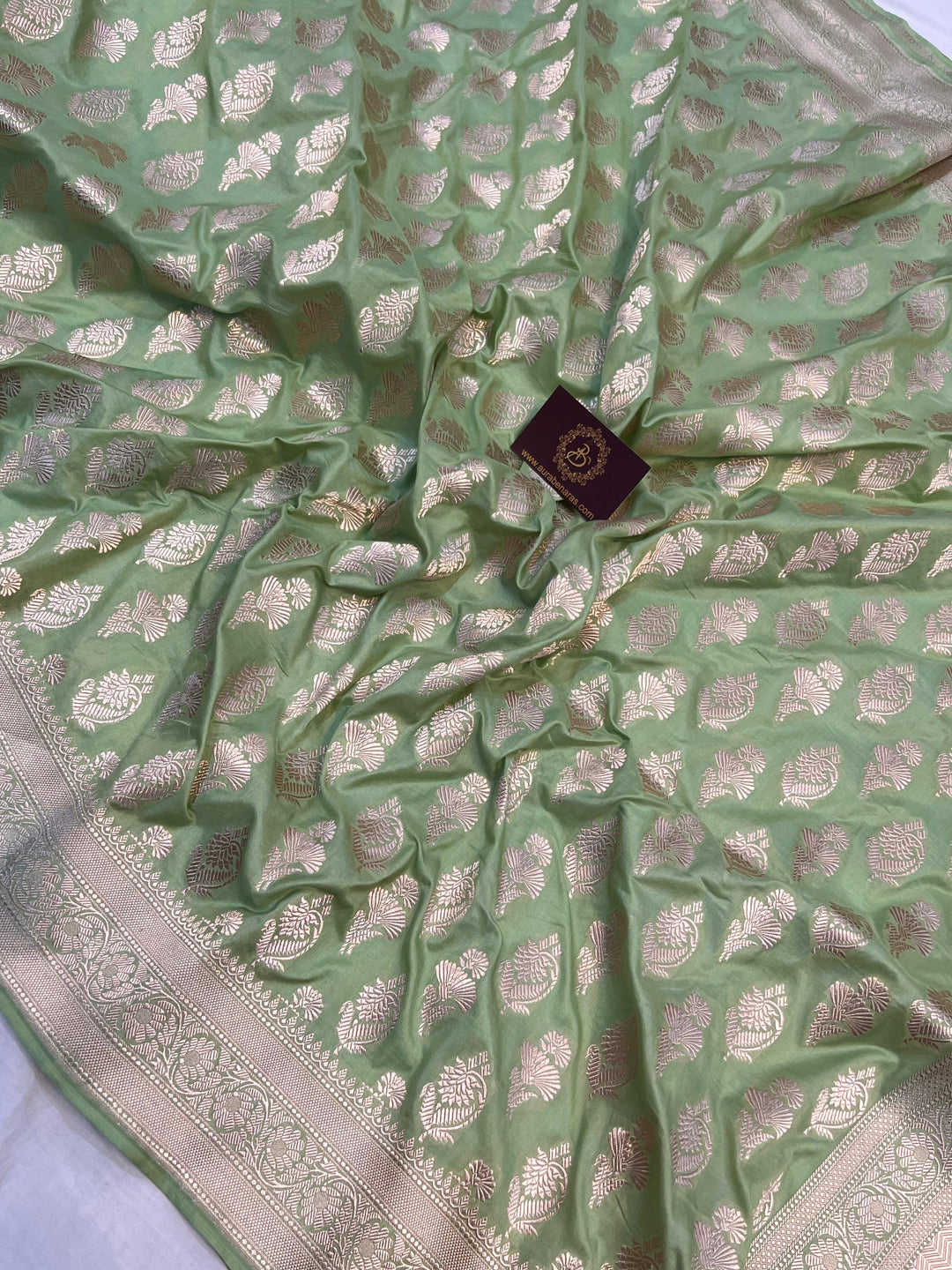 Pista Green Pure Banarasi Handloom Katan Silk Saree - Aura Benaras