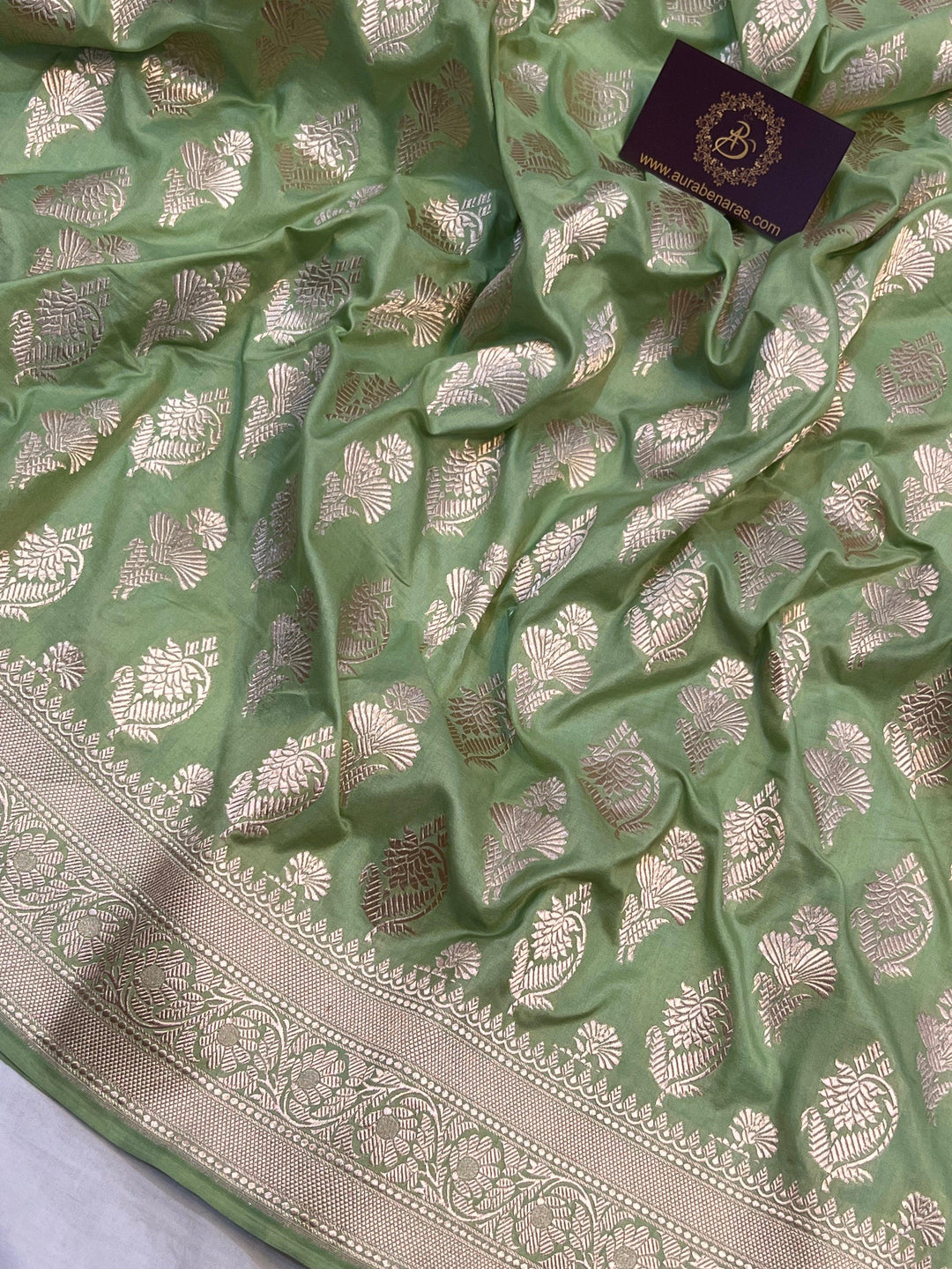 Pista Green Pure Banarasi Handloom Katan Silk Saree - Aura Benaras