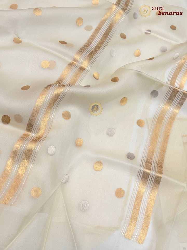 Pure Off White Banarasi Handloom Kora Silk Saree with Kadhwa Butis Aura Benaras