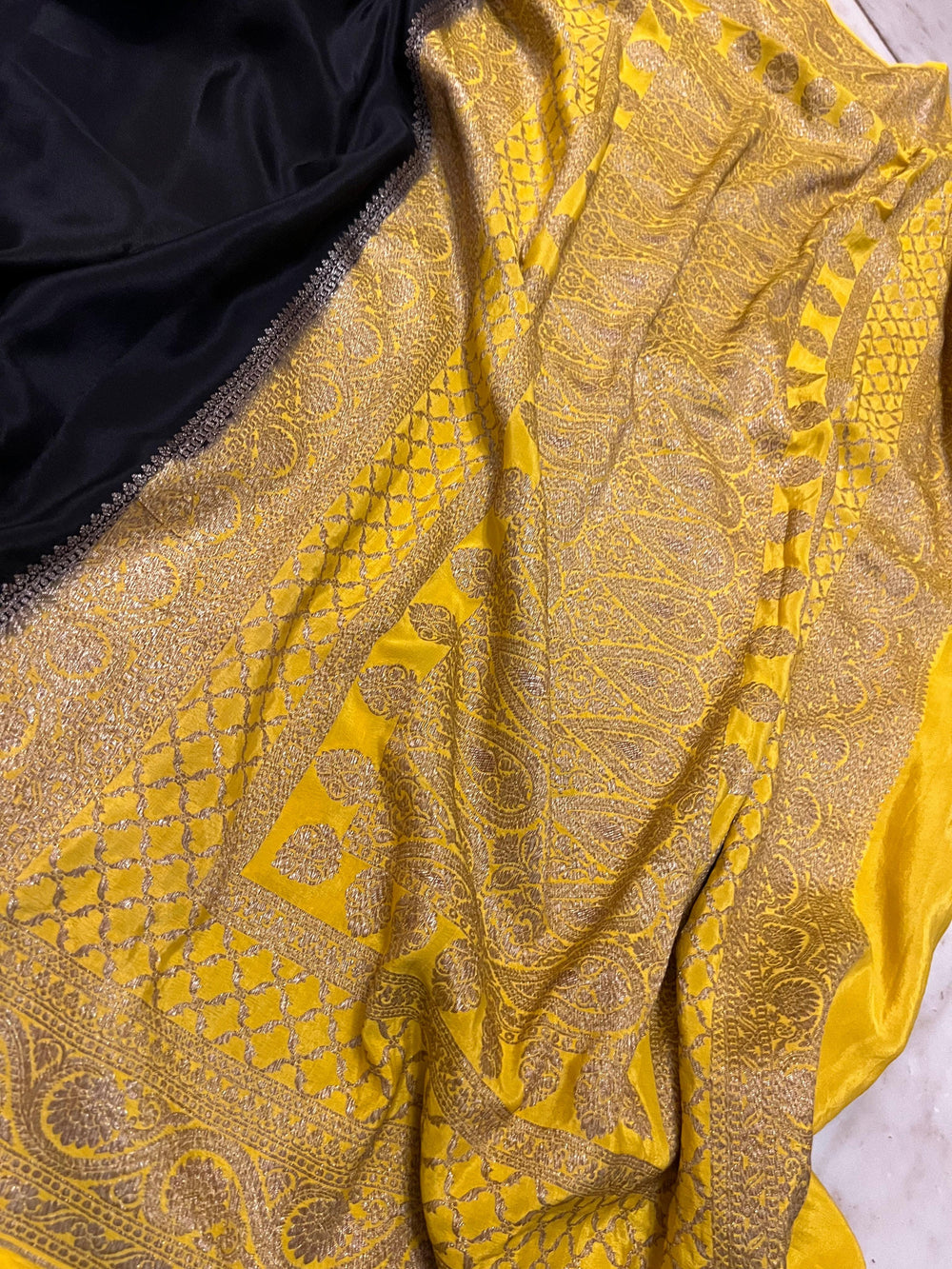 Black Pure Banarasi Khaddi Crepe Silk Saree - Aura Benaras