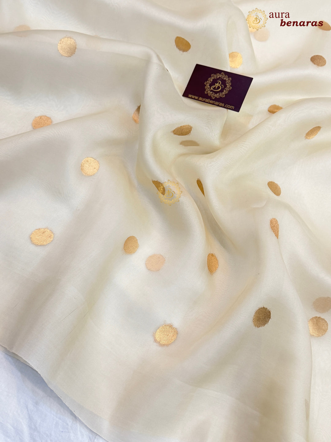 Pure Off White Banarasi Handloom Kora Silk Saree with Kadhwa Butis Aura Benaras