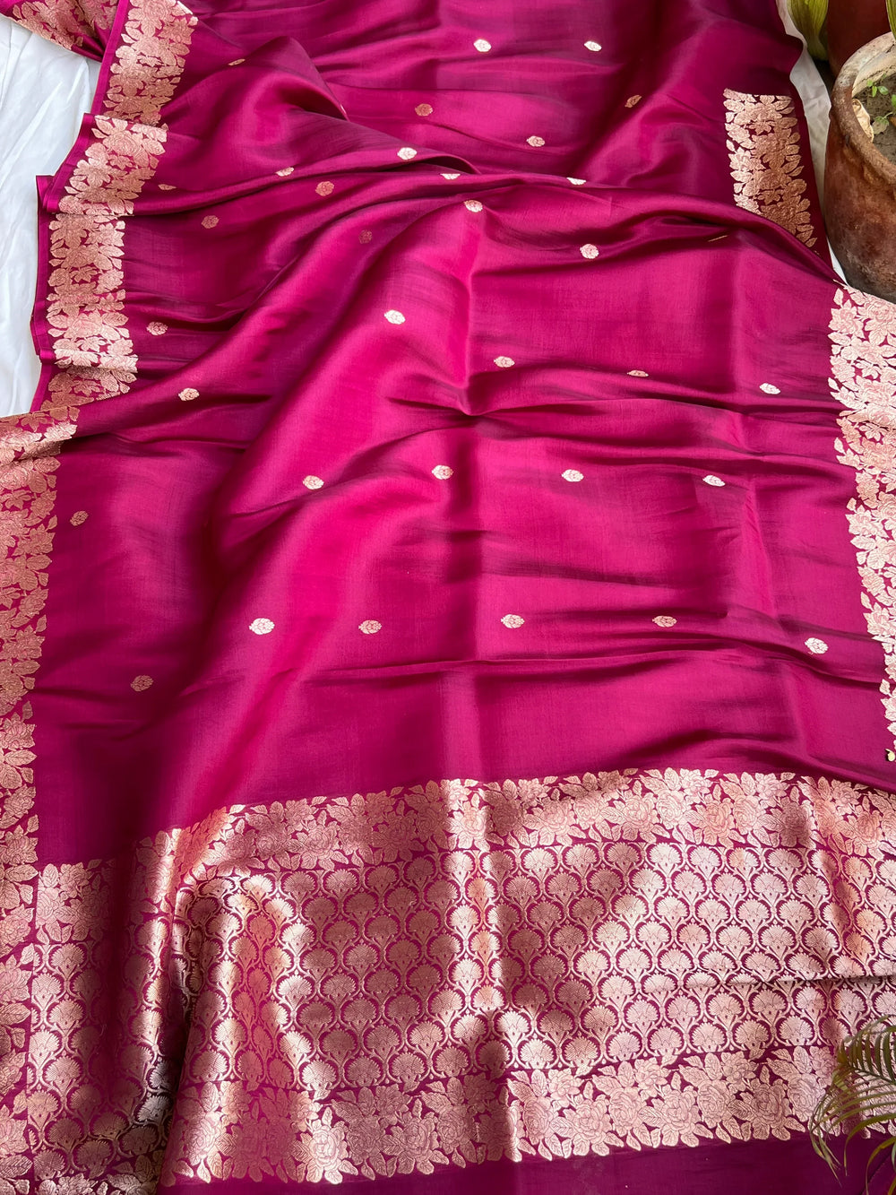 Hibiscus Shade Banarasi Handloom Kora Katan Silk Saree