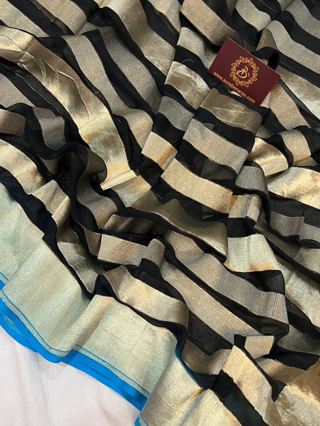 Black Banarasi Handloom Pure Khaddi Georgette Saree - Aura Benaras