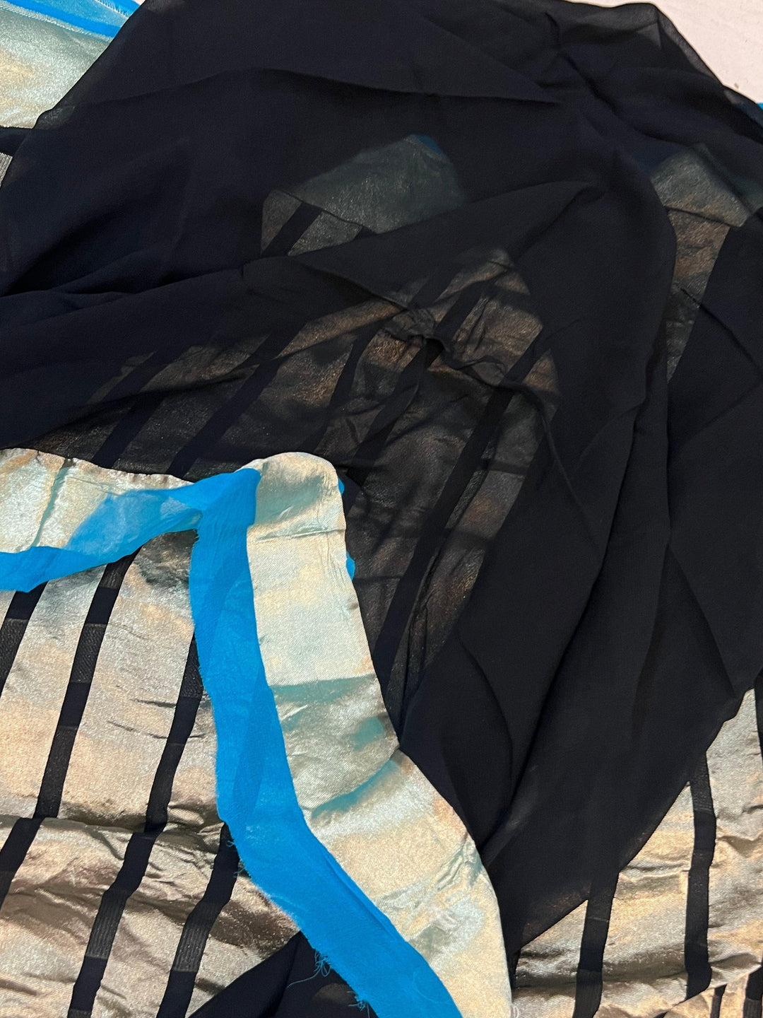 Black Banarasi Handloom Pure Khaddi Georgette Saree - Aura Benaras