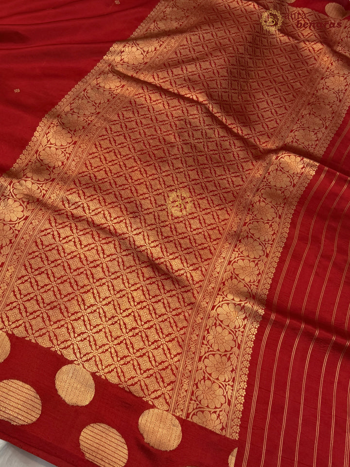 Deep Red  Pure Katan Silk Banarasi Saree Kadhwa Geometric Round Motifs