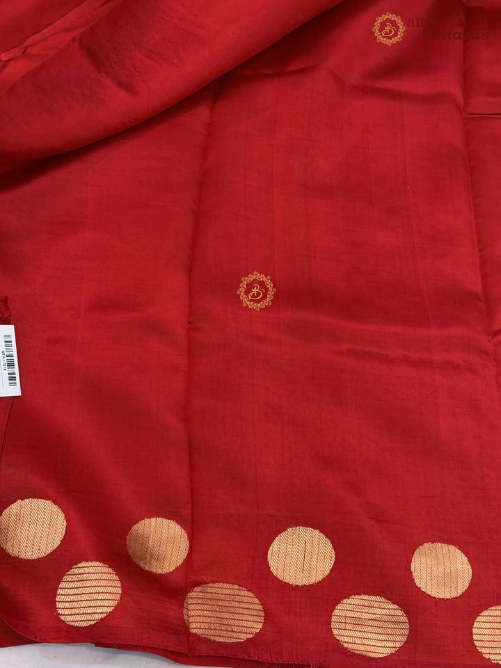 Deep Red  Pure Katan Silk Banarasi Saree Kadhwa Geometric Round Motifs