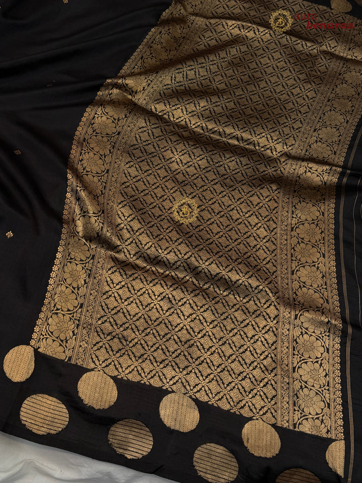 Black Pure Katan Silk Banarasi Saree Kadhwa Geometric Round Motifs