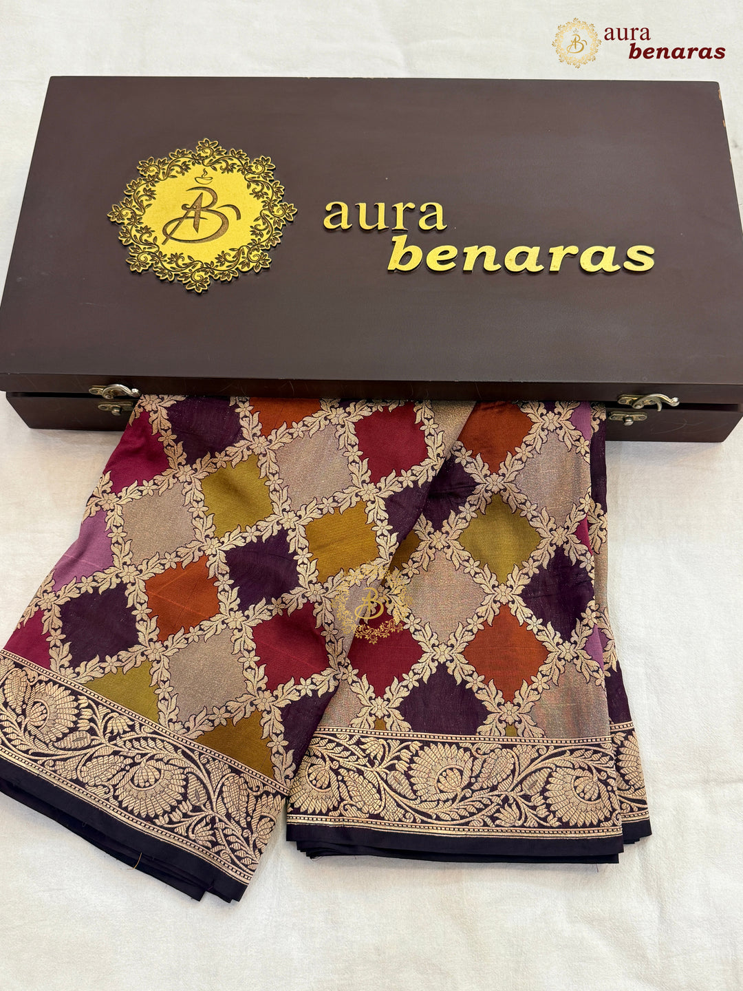 Wine Rangkaat Pure Katan Silk Handloom Banarasi Dupatta