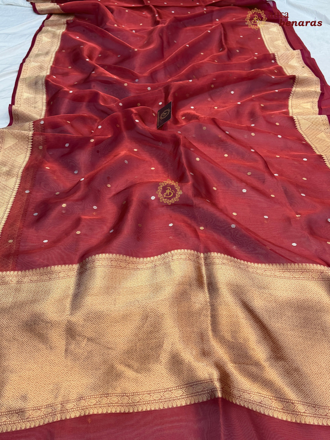 Radish Pink Banarasi Handloom Organza Tissue Silk Saree - Aura Benaras