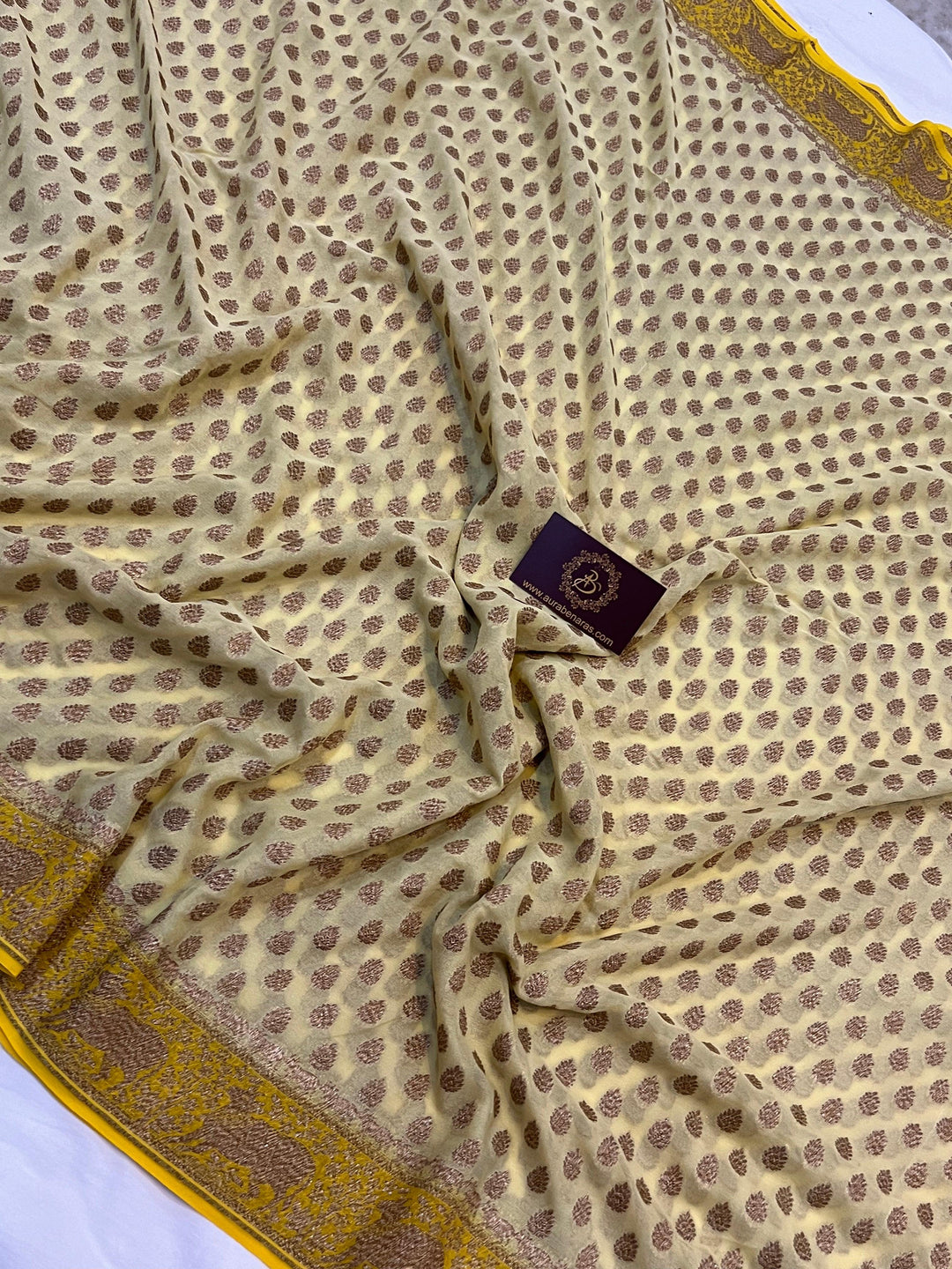 Cream Banarasi Handloom Pure Khaddi Georgette Saree - Aura Benaras