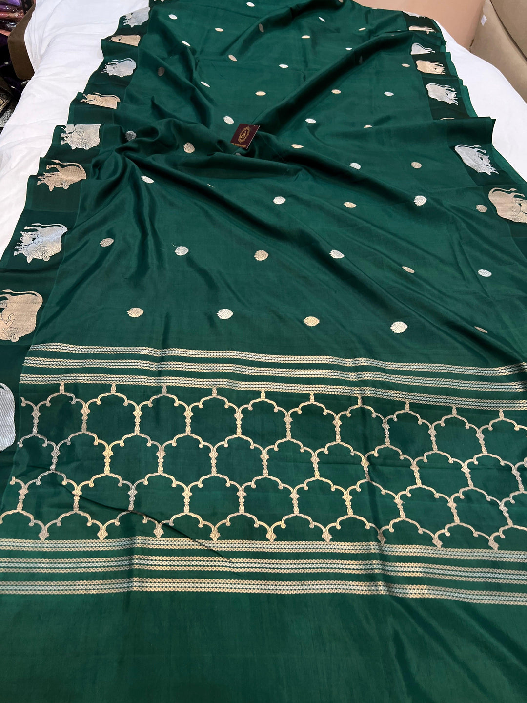 Bottle Green Pure Banarasi Handloom Katan Silk Saree - Aura Benaras