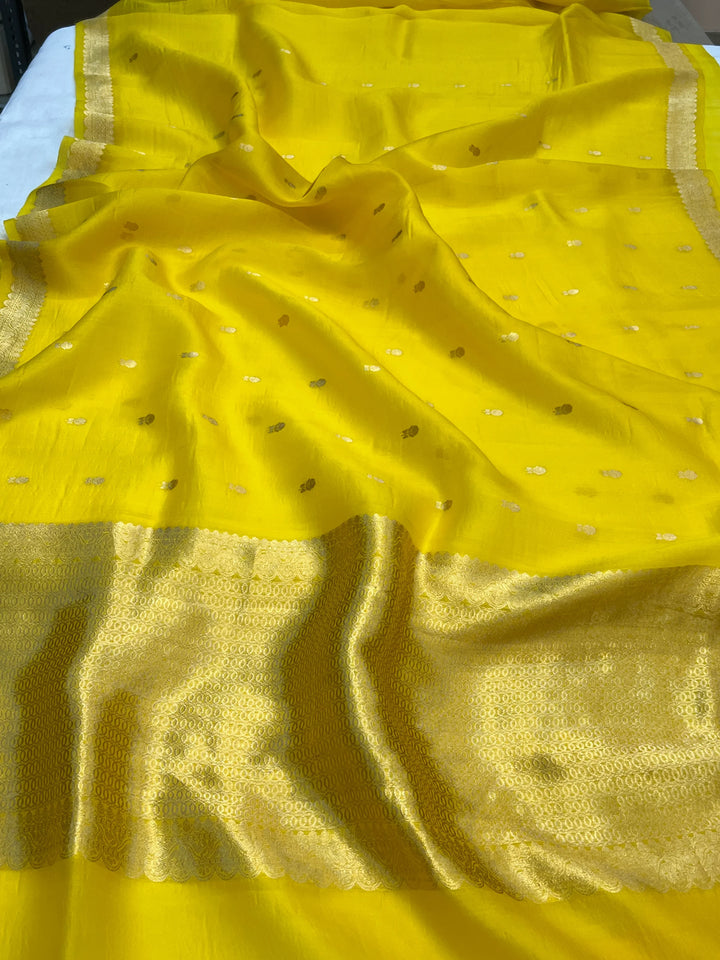 Yellow Pure Kora Silk Handloom Banarasi Saree with Kadwa Buti & Border