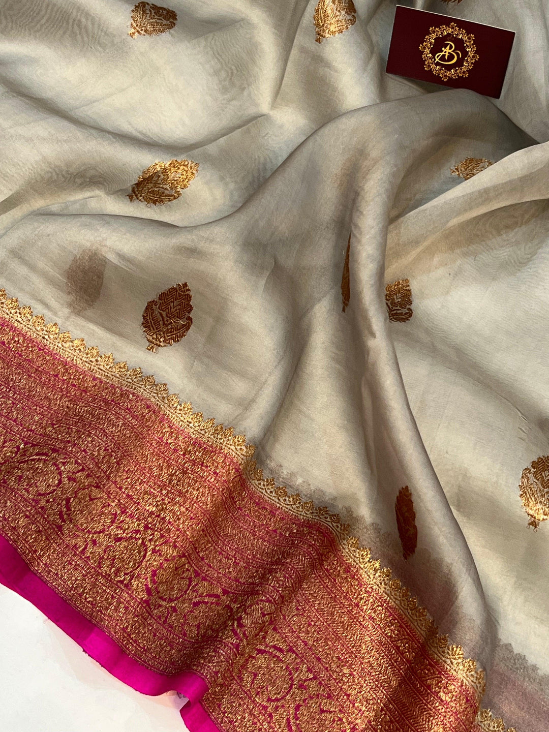 Smoke Grey Banarasi Handloom Kora Silk Saree - Aura Benaras