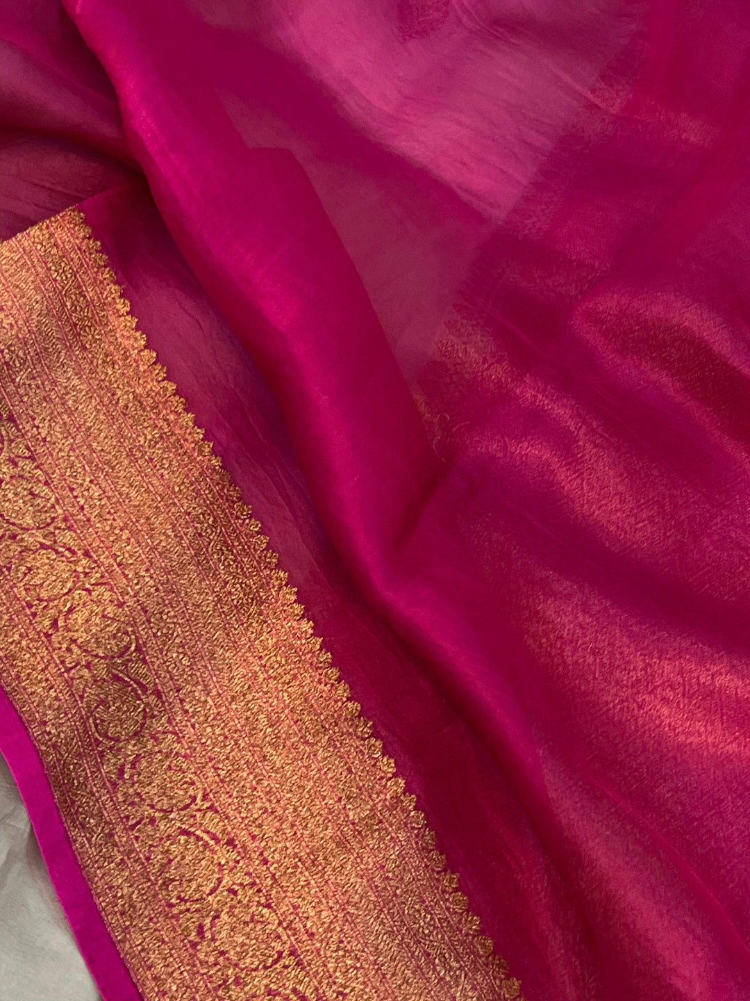 Smoke Grey Banarasi Handloom Kora Silk Saree - Aura Benaras