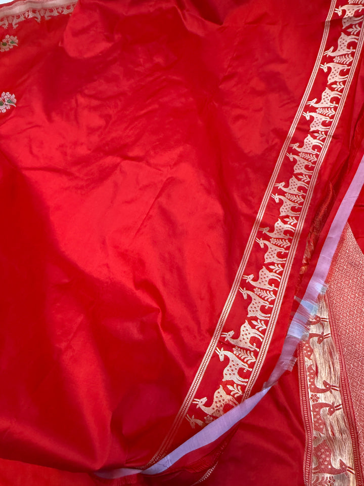 Red Katan Silk Handloom Banarasi Saree – Aura Benaras