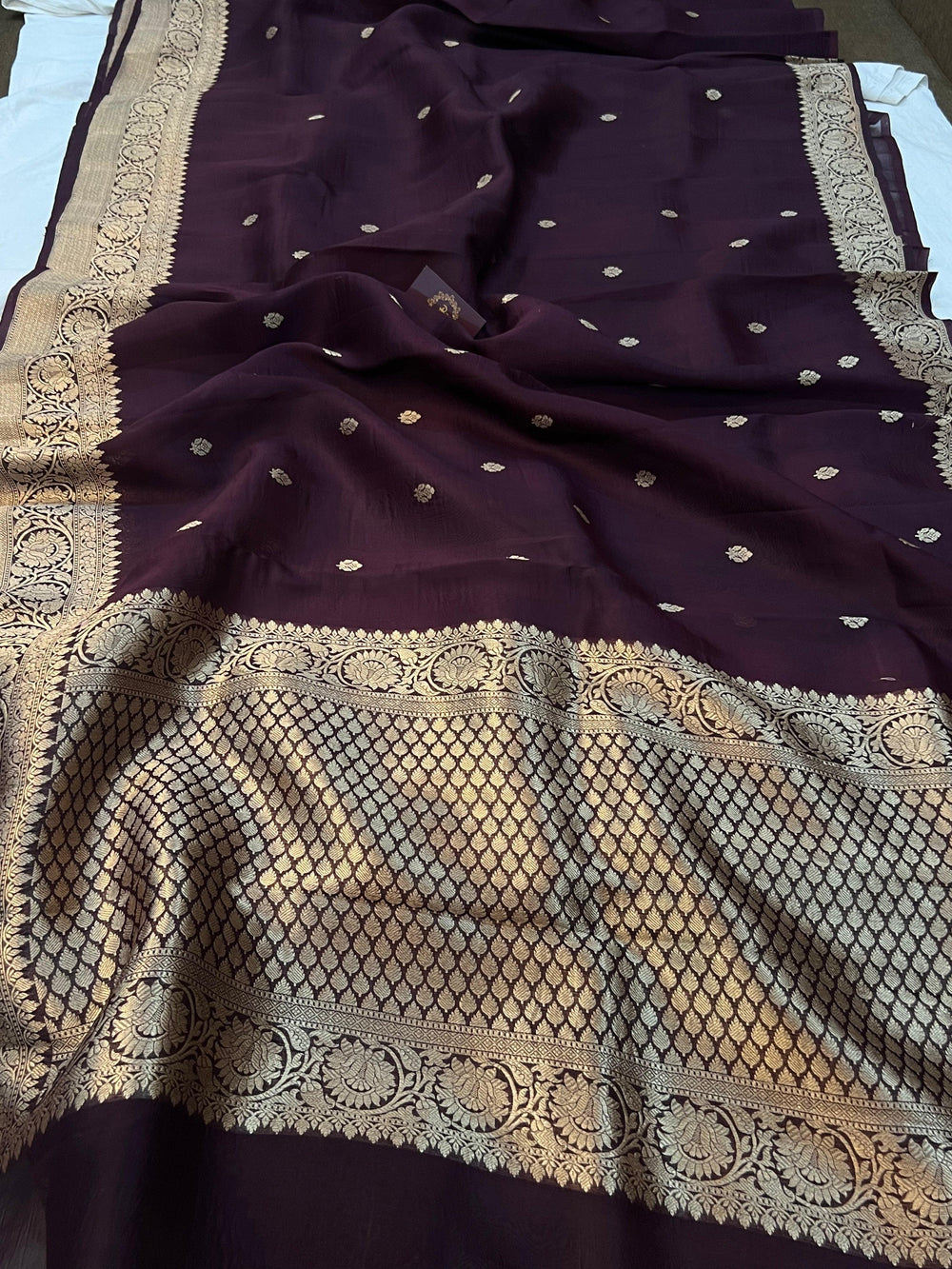 Brown Banarasi Handloom Kora Silk Saree - Aura Benaras