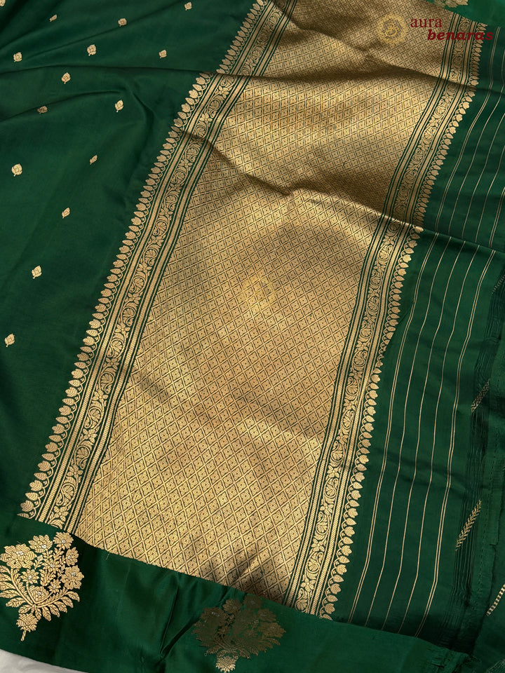 Bottle Green Pure Banarasi Handloom Silk Saree - Aura Benaras