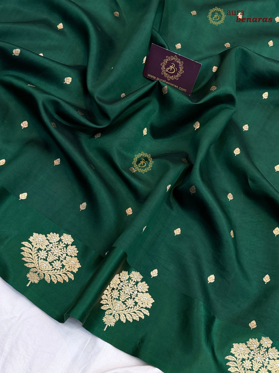 Bottle Green Pure Banarasi Handloom Silk Saree - Aura Benaras