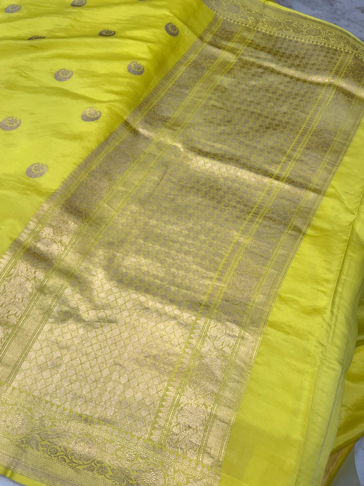 Lemon Yellow Pure Silk Handloom Banarasi Saree
