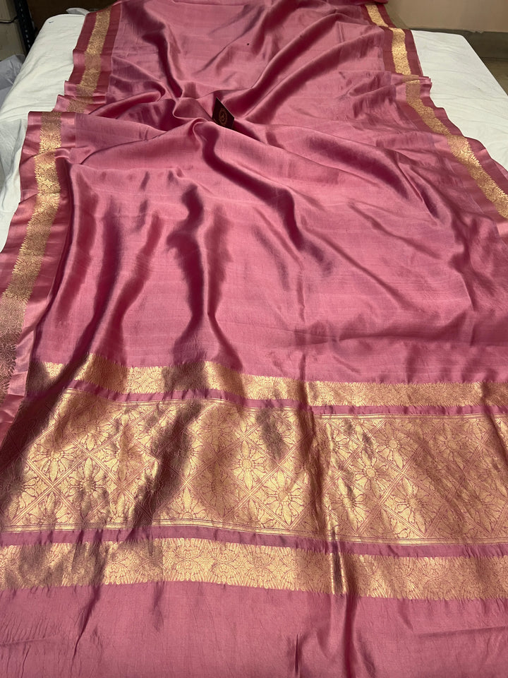 Onion Pure Silk Handloom Banarasi Saree